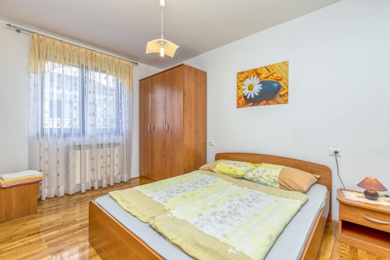 Apartment Complex Silva روفينج المظهر الخارجي الصورة