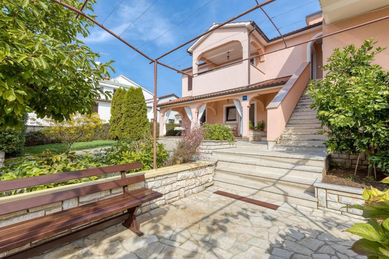 Apartment Complex Silva روفينج المظهر الخارجي الصورة